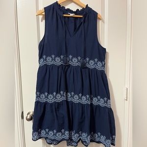 Crown & ivy Dress